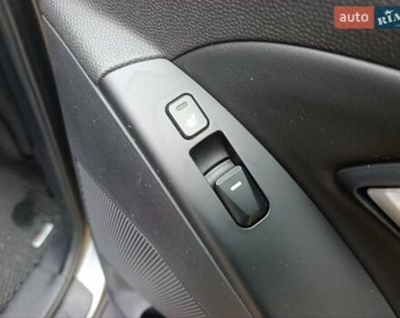 Серый Хендай их35, объемом двигателя 2 л и пробегом 193 тыс. км за 13850 $, фото 41 на Automoto.ua