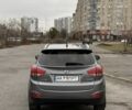 Сірий Хендай іх35, об'ємом двигуна 2 л та пробігом 205 тис. км за 12499 $, фото 4 на Automoto.ua