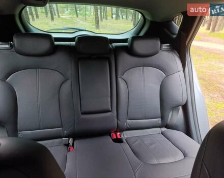 Серый Хендай их35, объемом двигателя 2 л и пробегом 193 тыс. км за 13850 $, фото 49 на Automoto.ua