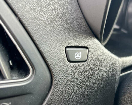 Сірий Хендай іх35, об'ємом двигуна 2 л та пробігом 178 тис. км за 11999 $, фото 13 на Automoto.ua