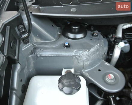 Серый Хендай их35, объемом двигателя 2 л и пробегом 187 тыс. км за 13700 $, фото 46 на Automoto.ua