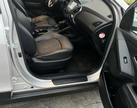 Хендай их35 2013 в Луцке на Automoto.ua Серый Хендай их35, объемом двигателя 2 л и пробегом 183 тыс. км за 16500 $, фото 19 на Automoto.ua