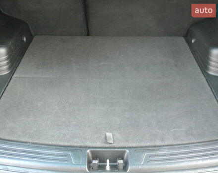 Серый Хендай их35, объемом двигателя 2 л и пробегом 187 тыс. км за 13700 $, фото 25 на Automoto.ua