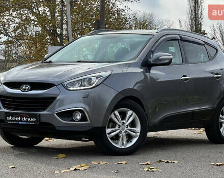 Сірий Хендай іх35, об'ємом двигуна 2 л та пробігом 178 тис. км за 11999 $, фото 2 на Automoto.ua