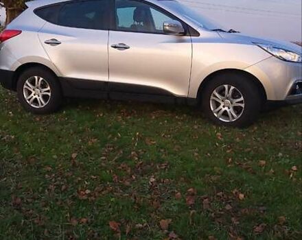 Сірий Хендай іх35, об'ємом двигуна 2 л та пробігом 208 тис. км за 14750 $, фото 16 на Automoto.ua