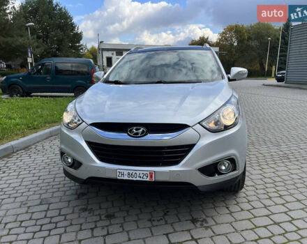 Сірий Хендай іх35, об'ємом двигуна 2 л та пробігом 253 тис. км за 13900 $, фото 22 на Automoto.ua