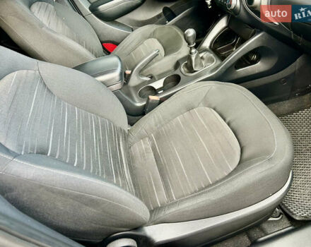 Хендай их35 2013 в Белой Церкве на Automoto.ua Серый Хендай их35, объемом двигателя 1.7 л и пробегом 231 тыс. км за 11999 $, фото 16 на Automoto.ua