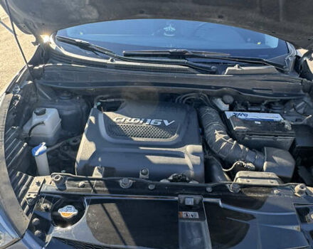 Сірий Хендай іх35, об'ємом двигуна 2 л та пробігом 121 тис. км за 13500 $, фото 25 на Automoto.ua