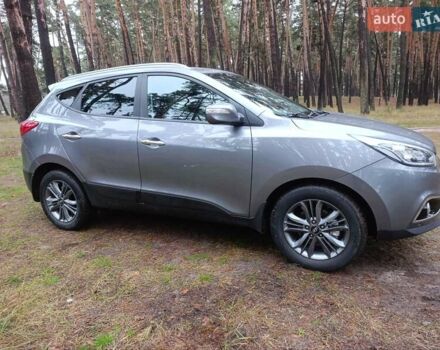 Серый Хендай их35, объемом двигателя 2 л и пробегом 193 тыс. км за 13850 $, фото 12 на Automoto.ua