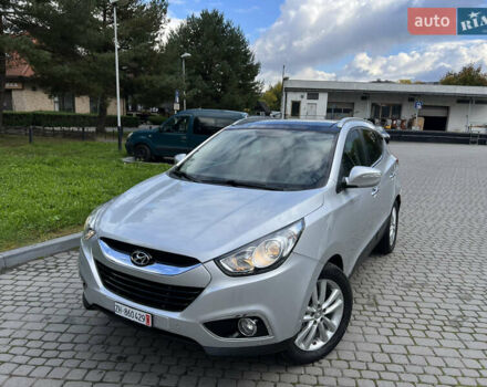 Сірий Хендай іх35, об'ємом двигуна 2 л та пробігом 253 тис. км за 13900 $, фото 1 на Automoto.ua