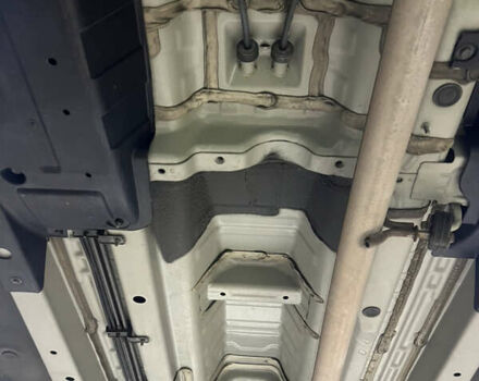 Серый Хендай их35, объемом двигателя 2 л и пробегом 168 тыс. км за 13800 $, фото 22 на Automoto.ua