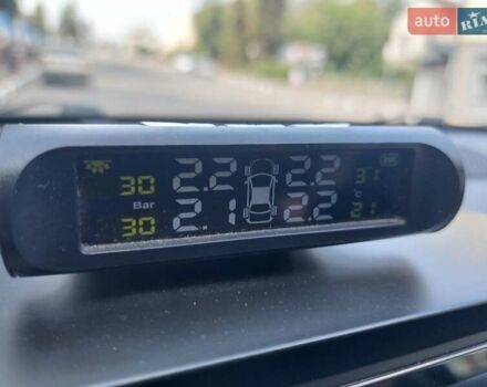 Сірий Хендай іх35, об'ємом двигуна 2 л та пробігом 144 тис. км за 13600 $, фото 24 на Automoto.ua