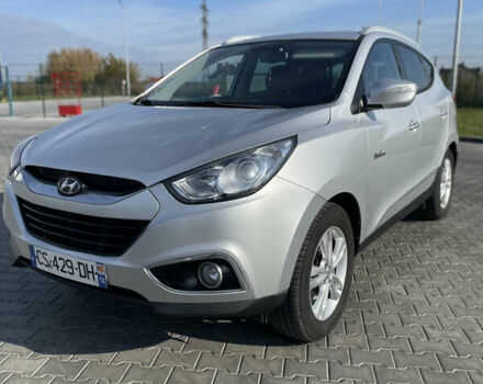 Серый Хендай их35, объемом двигателя 0 л и пробегом 150 тыс. км за 13555 $, фото 1 на Automoto.ua