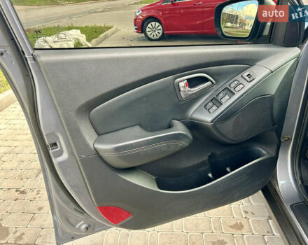 Хендай их35 2013 в Белой Церкве на Automoto.ua Серый Хендай их35, объемом двигателя 1.7 л и пробегом 231 тыс. км за 11999 $, фото 10 на Automoto.ua