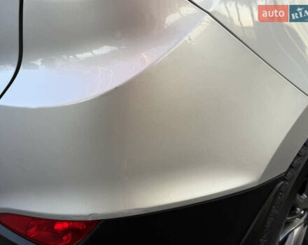 Серый Хендай их35, объемом двигателя 2 л и пробегом 183 тыс. км за 13750 $, фото 27 на Automoto.ua