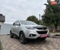 Серый Хендай их35, объемом двигателя 2 л и пробегом 166 тыс. км за 14999 $, фото 1 на Automoto.ua