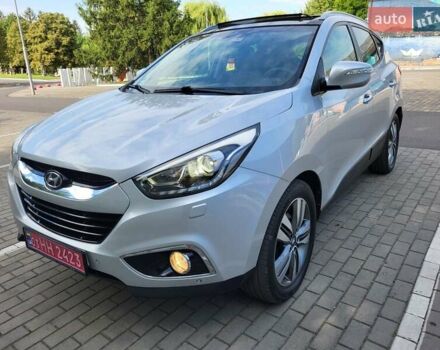 Серый Хендай их35, объемом двигателя 2 л и пробегом 221 тыс. км за 17150 $, фото 9 на Automoto.ua