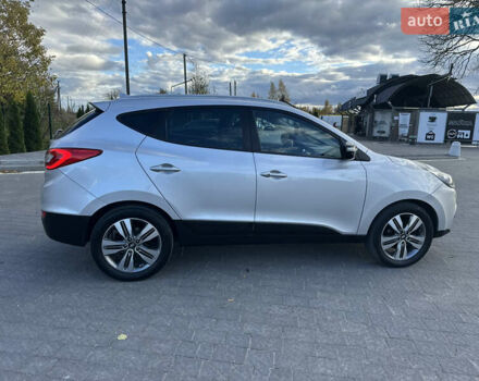 Хендай их35 2014 в Бродах на Automoto.ua Серый Хендай их35, объемом двигателя 2 л и пробегом 180 тыс. км за 15500 $, фото 12 на Automoto.ua