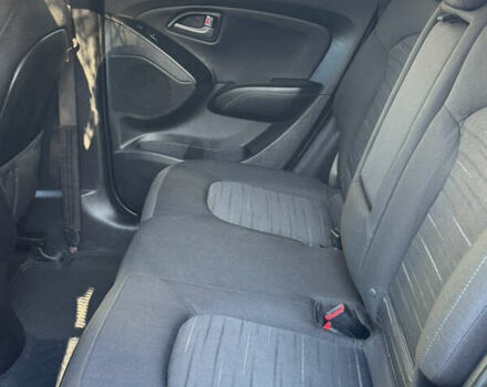 Серый Хендай их35, объемом двигателя 2 л и пробегом 96 тыс. км за 14899 $, фото 28 на Automoto.ua