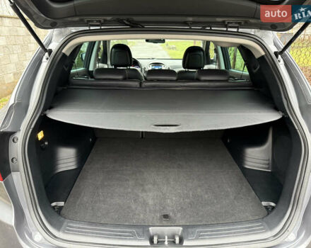 Серый Хендай их35, объемом двигателя 2 л и пробегом 124 тыс. км за 16850 $, фото 89 на Automoto.ua