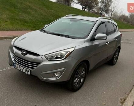 Серый Хендай их35, объемом двигателя 2.4 л и пробегом 127 тыс. км за 11650 $, фото 9 на Automoto.ua