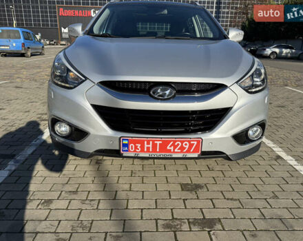 Серый Хендай их35, объемом двигателя 2 л и пробегом 187 тыс. км за 16600 $, фото 14 на Automoto.ua