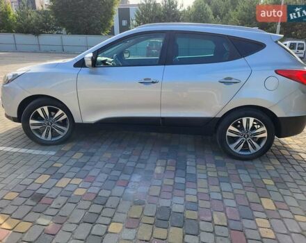 Серый Хендай их35, объемом двигателя 2 л и пробегом 221 тыс. км за 17150 $, фото 17 на Automoto.ua