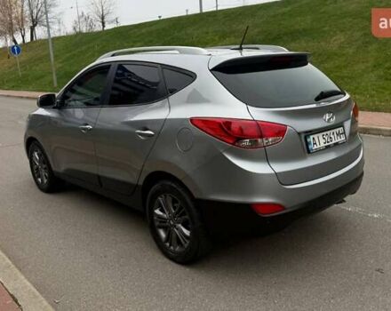 Серый Хендай их35, объемом двигателя 2.4 л и пробегом 127 тыс. км за 11650 $, фото 33 на Automoto.ua