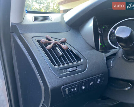 Хендай их35 2014 в Ивано-Франковске на Automoto.ua Серый Хендай их35, объемом двигателя 2 л и пробегом 96 тыс. км за 14600 $, фото 20 на Automoto.ua