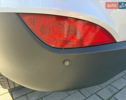 Серый Хендай их35, объемом двигателя 2 л и пробегом 187 тыс. км за 16600 $, фото 28 на Automoto.ua