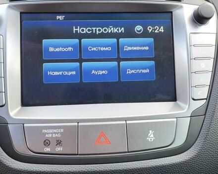 Серый Хендай их35, объемом двигателя 2 л и пробегом 221 тыс. км за 17150 $, фото 40 на Automoto.ua