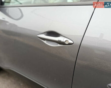 Серый Хендай их35, объемом двигателя 2 л и пробегом 124 тыс. км за 16850 $, фото 20 на Automoto.ua