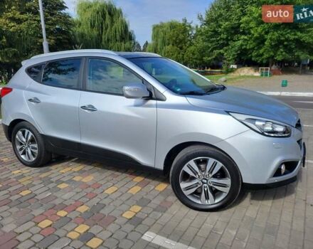 Серый Хендай их35, объемом двигателя 2 л и пробегом 221 тыс. км за 17150 $, фото 21 на Automoto.ua