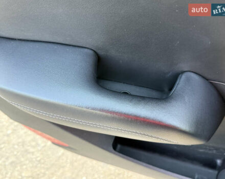 Серый Хендай их35, объемом двигателя 2 л и пробегом 183 тыс. км за 13750 $, фото 72 на Automoto.ua