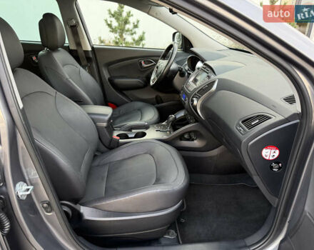 Сірий Хендай іх35, об'ємом двигуна 2 л та пробігом 124 тис. км за 16600 $, фото 86 на Automoto.ua