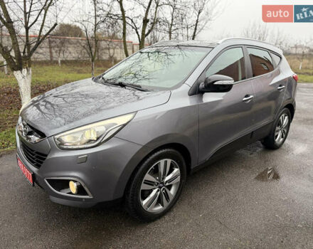 Серый Хендай их35, объемом двигателя 2 л и пробегом 124 тыс. км за 16850 $, фото 16 на Automoto.ua