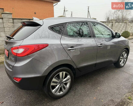 Серый Хендай их35, объемом двигателя 2 л и пробегом 124 тыс. км за 16850 $, фото 38 на Automoto.ua