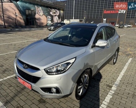 Серый Хендай их35, объемом двигателя 2 л и пробегом 187 тыс. км за 16600 $, фото 9 на Automoto.ua