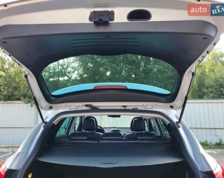 Серый Хендай их35, объемом двигателя 2 л и пробегом 221 тыс. км за 17150 $, фото 57 на Automoto.ua