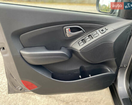 Хендай их35 2014 в Виннице на Automoto.ua Серый Хендай их35, объемом двигателя 1.7 л и пробегом 189 тыс. км за 14300 $, фото 50 на Automoto.ua