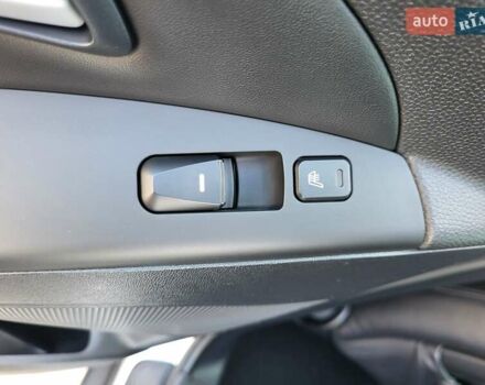 Серый Хендай их35, объемом двигателя 2 л и пробегом 221 тыс. км за 17150 $, фото 66 на Automoto.ua