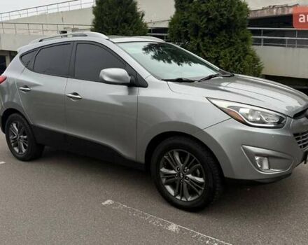 Серый Хендай их35, объемом двигателя 2.4 л и пробегом 127 тыс. км за 11650 $, фото 11 на Automoto.ua