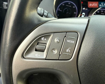 Сірий Хендай іх35, об'ємом двигуна 2 л та пробігом 124 тис. км за 16600 $, фото 53 на Automoto.ua