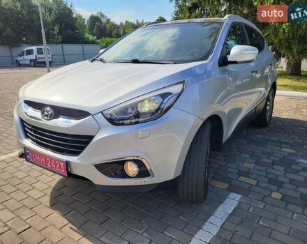 Серый Хендай их35, объемом двигателя 2 л и пробегом 221 тыс. км за 17150 $, фото 13 на Automoto.ua