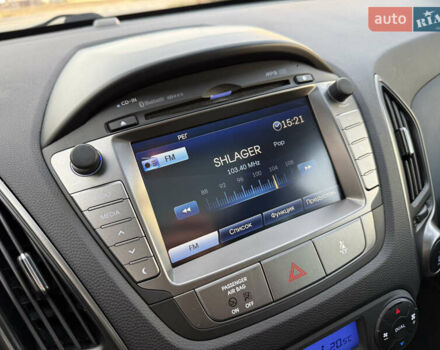 Сірий Хендай іх35, об'ємом двигуна 2 л та пробігом 124 тис. км за 16600 $, фото 58 на Automoto.ua