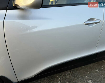 Серый Хендай их35, объемом двигателя 2 л и пробегом 183 тыс. км за 13750 $, фото 34 на Automoto.ua