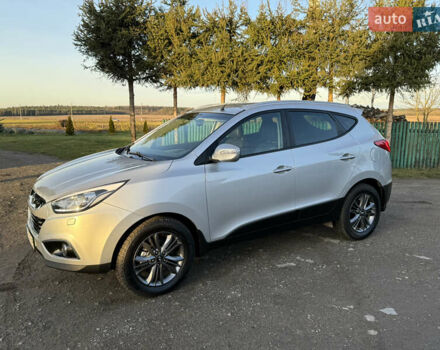 Серый Хендай их35, объемом двигателя 2 л и пробегом 183 тыс. км за 13750 $, фото 11 на Automoto.ua