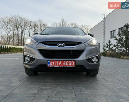 Сірий Хендай іх35, об'ємом двигуна 2 л та пробігом 124 тис. км за 16600 $, фото 2 на Automoto.ua