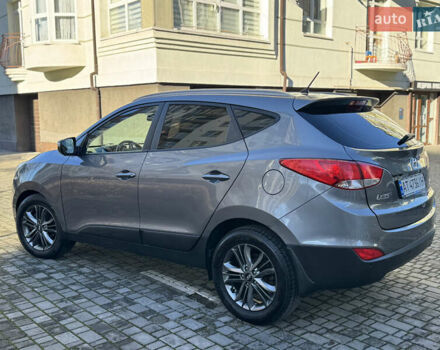 Серый Хендай их35, объемом двигателя 2 л и пробегом 96 тыс. км за 14899 $, фото 8 на Automoto.ua