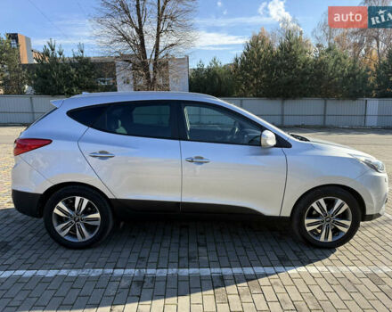 Серый Хендай их35, объемом двигателя 2 л и пробегом 187 тыс. км за 16600 $, фото 20 на Automoto.ua